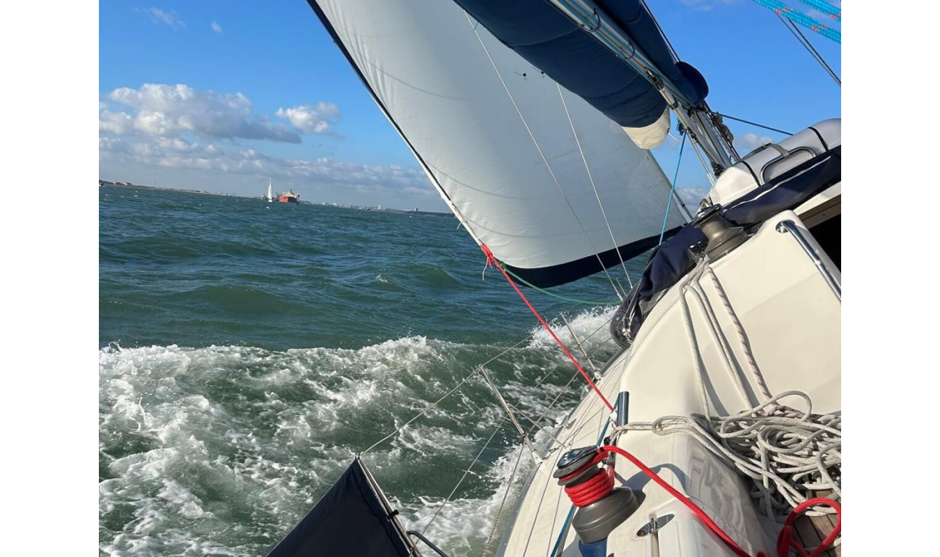 Bavaria 38 Match - Skippered Yacht Charter - SBC