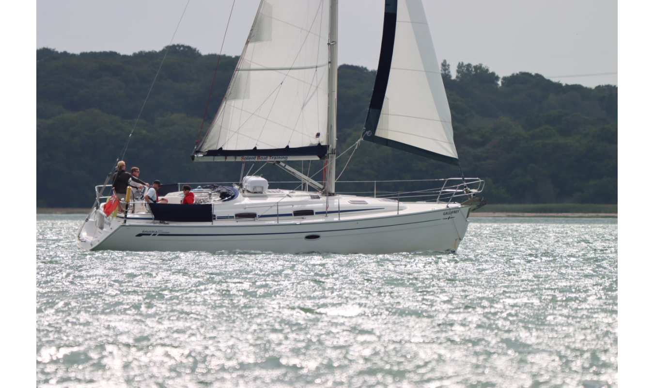 Bavaria 37 - Bareboat Yacht Charter - SBC