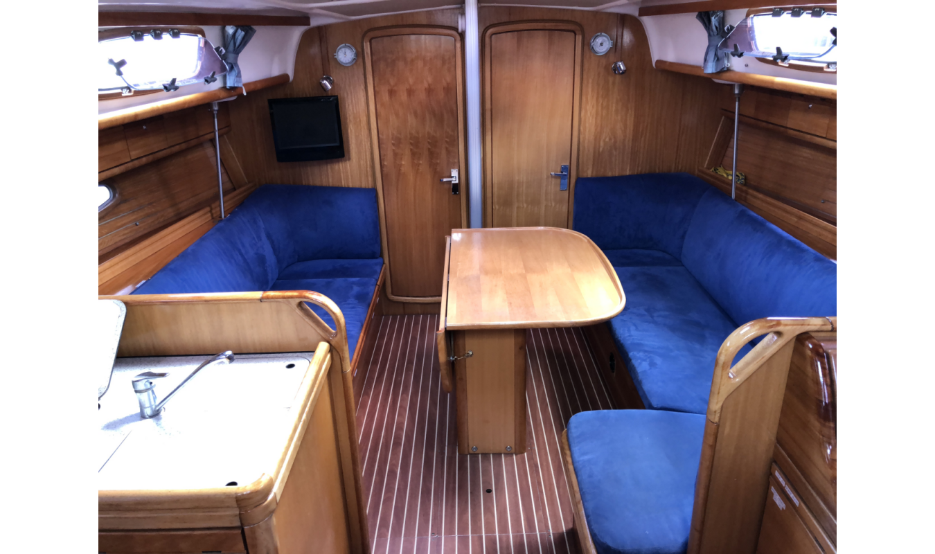 Solent Bareboat Yacht Charters - SBC